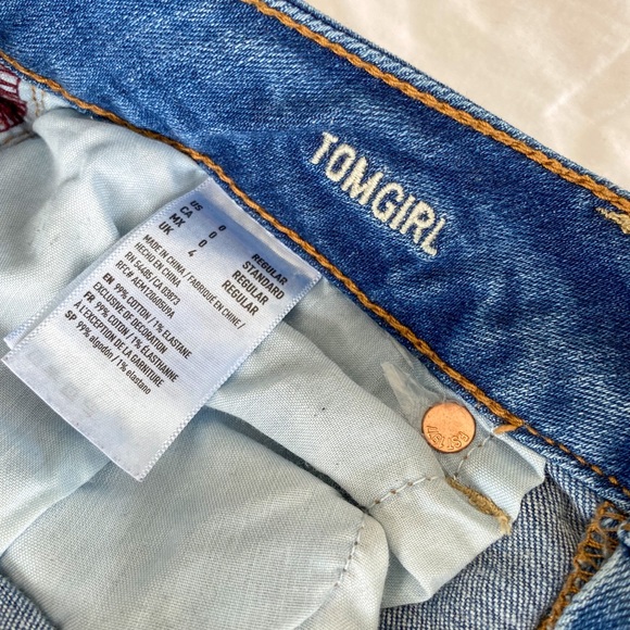 2/$40💜 CLOSET CLEAN OUT: American Eagle ripped boyfriend jeans - Picture 8 of 10